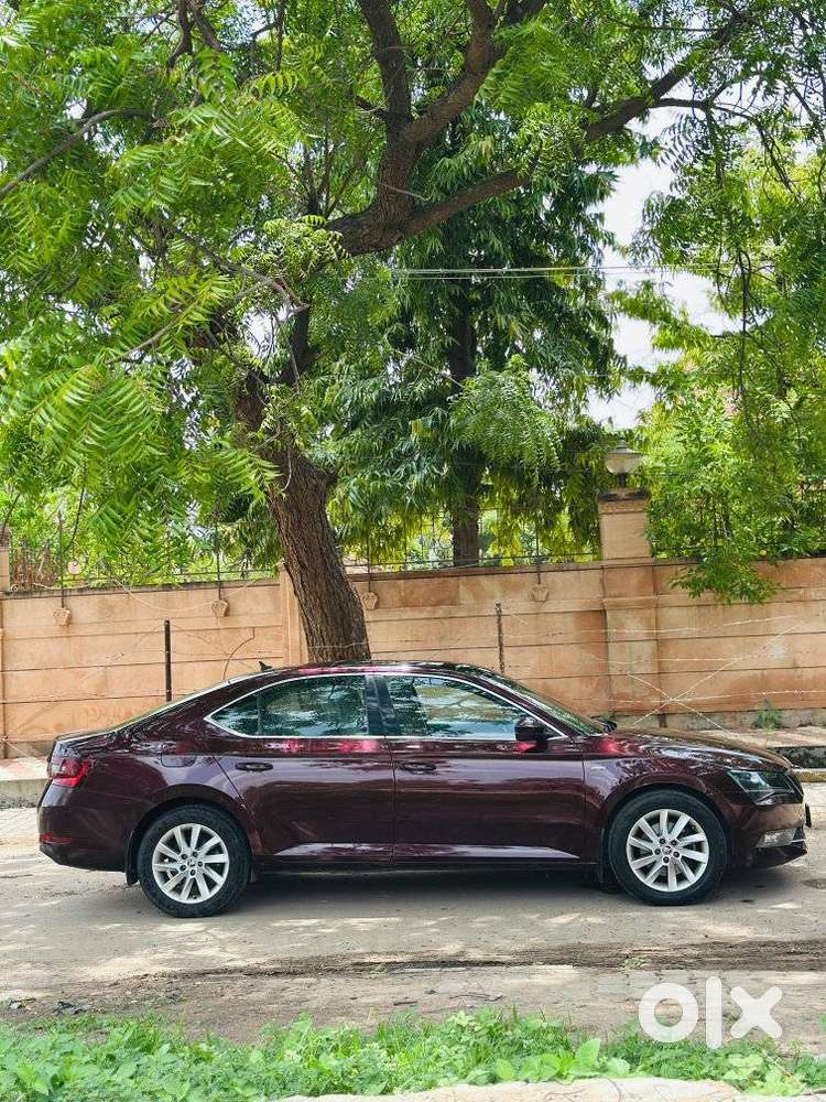 Skoda Superb 2.0 Sportline Tsi At, 2016