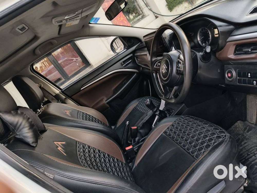 Maruti Suzuki Brezza 1.5 Zxi Smart Hybrid, 2022, Petrol
