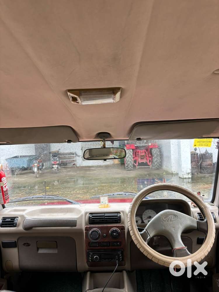 Mahindra Bolero 2010 Year