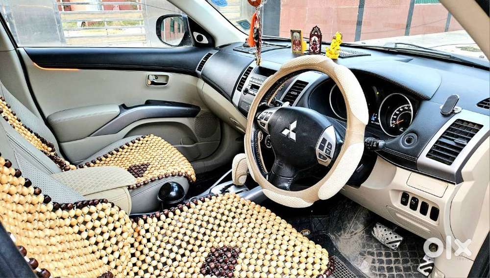 Mitsubishi Outlander 2.4 Mivec, 2011, Petrol