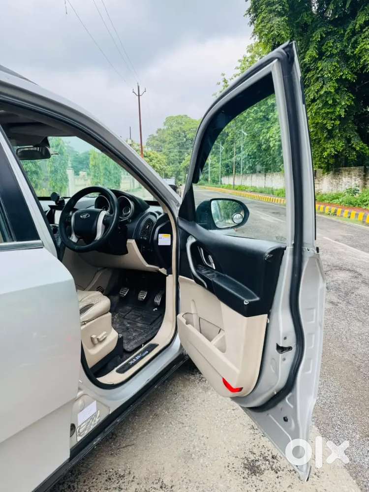 Mahindra Xuv500 2.2 2016