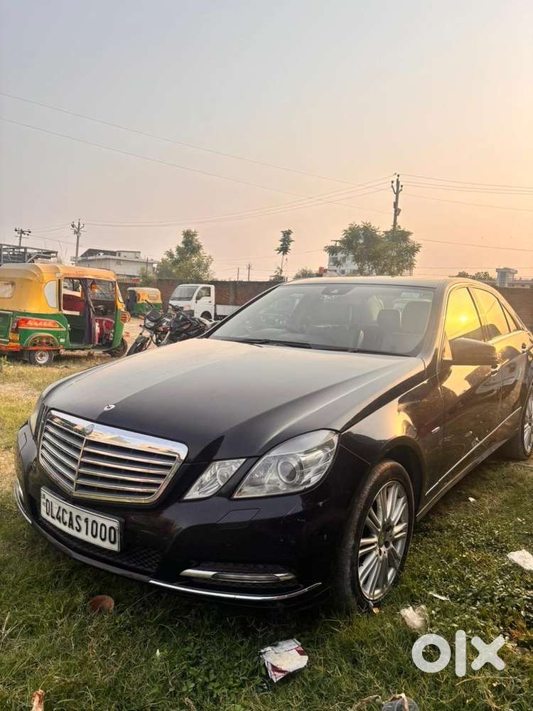 Mercedes-benz Luxury 2012 Car