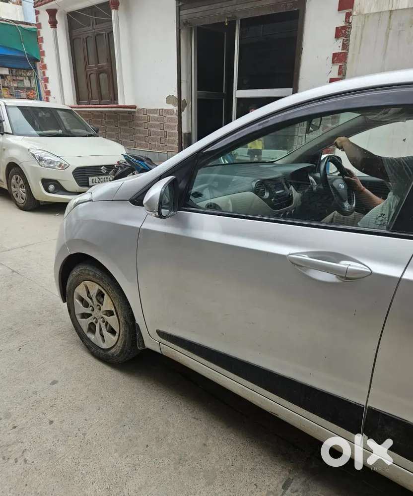 Hyundai Xcent 2016 Car