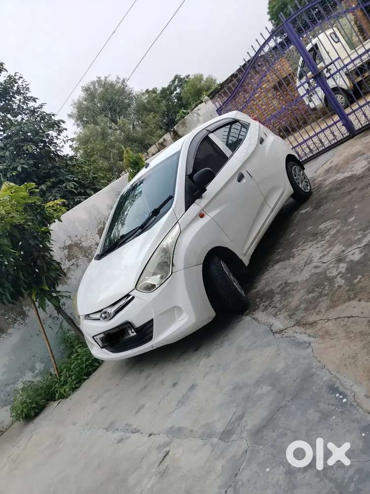 Hyundai Eon 2014 September Petrol ( New. Insurance )