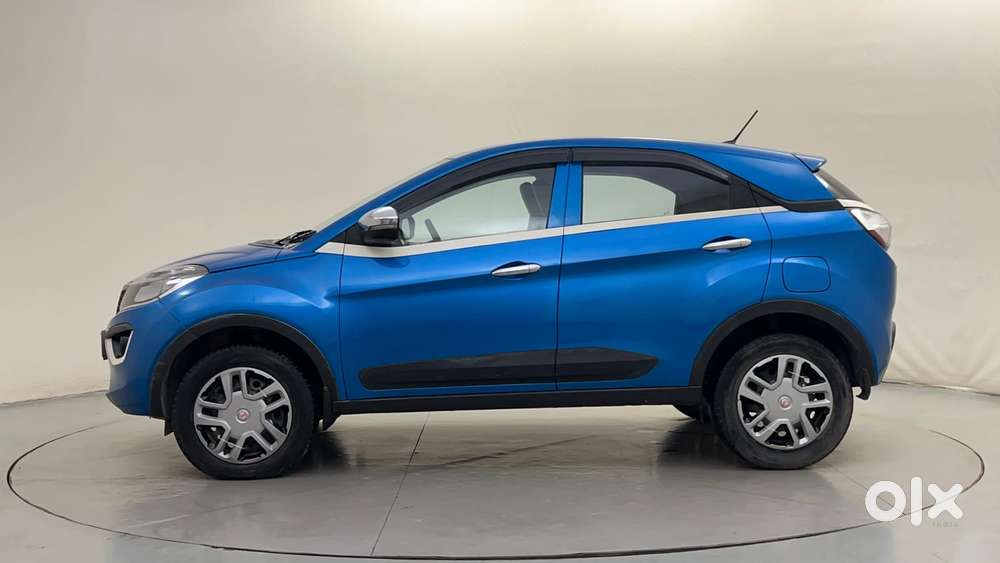 Tata Nexon 1.5 Revotorq Xma Amt (s), 2018, Petrol