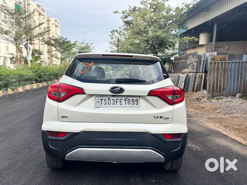 Mahindra Xuv300 W8 Diesel, 2022, Diesel