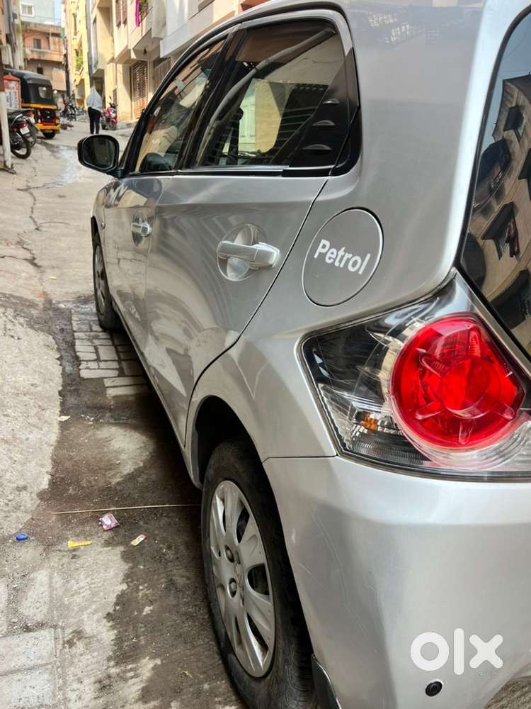 Honda Brio Petrol 2012 Car