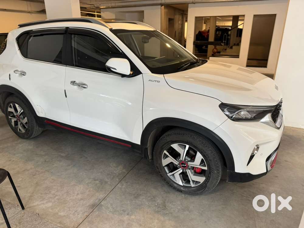 Kia Sonet Diesel Automatic  24000 Km Driven