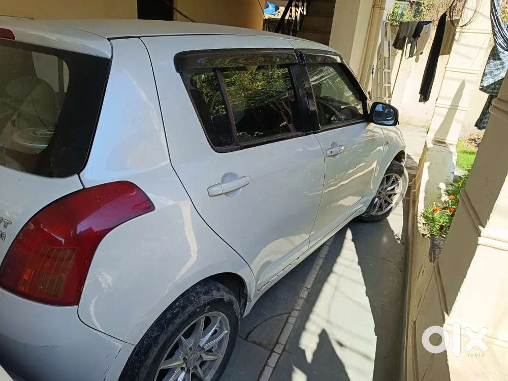 Maruti Suzuki Swift 2007 Diesel 190000 Km Driven