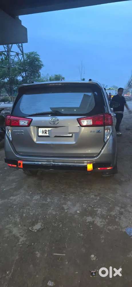 Toyota Innova Crysta 2017 Diesel Automac9️⃣3️⃣4️⃣8️⃣0️⃣4️⃣0️⃣5️⃣2️⃣9️⃣