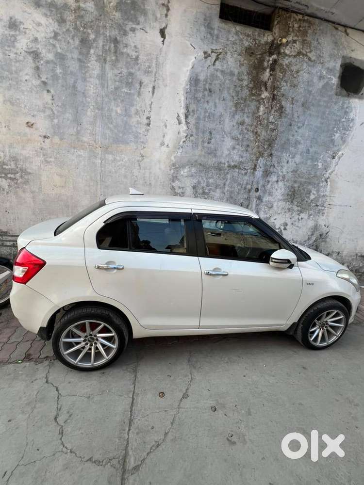 Maruti Suzuki Swift Dzire 2014 Petrol Well Maintained