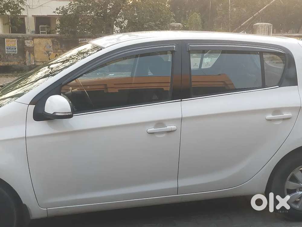 Petrol I 20 Sports
2013 Registered
 Full Insured Excellent Condition