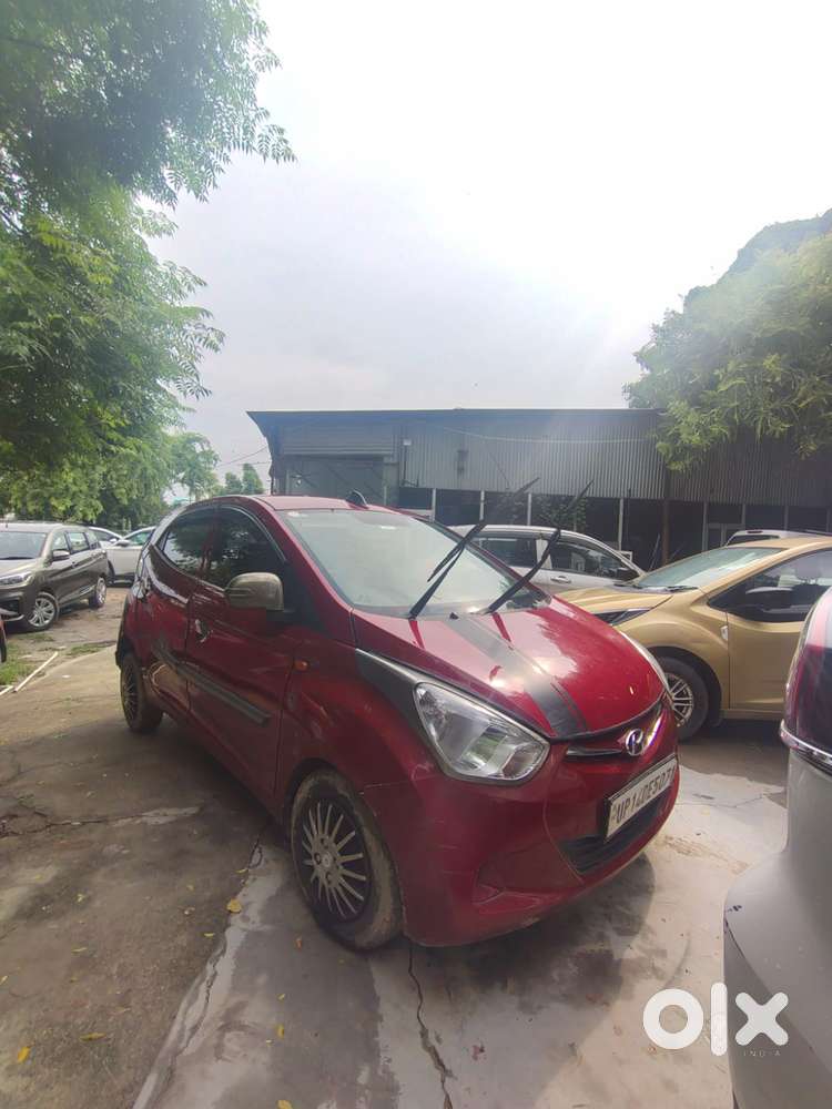 Hyundai Eon Era +, 2017, Petrol