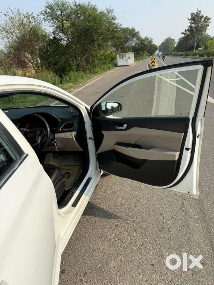 Hyundai Verna 2017