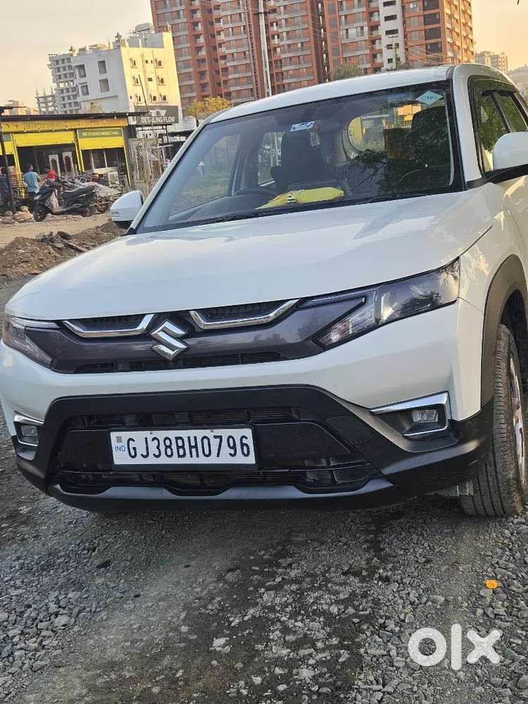 Maruti Suzuki Brezza 2024 Cng & Hybrids 45000 Km Driven