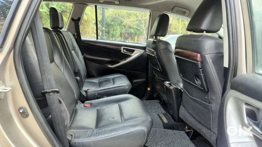 Toyota Innova Crysta 2.4 Z 7 Str, 2016, Diesel