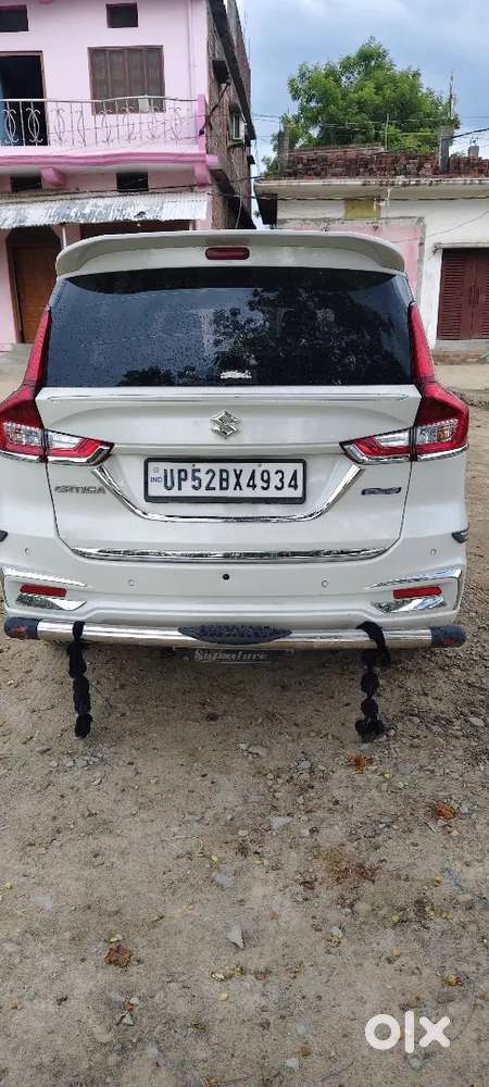 Maruti Suzuki Ertiga 2023 Petrol 70000 Km Driven