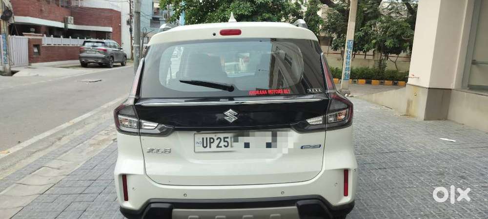 Maruti Suzuki Xl6 1.5 Zeta Mt, 2024, Petrol