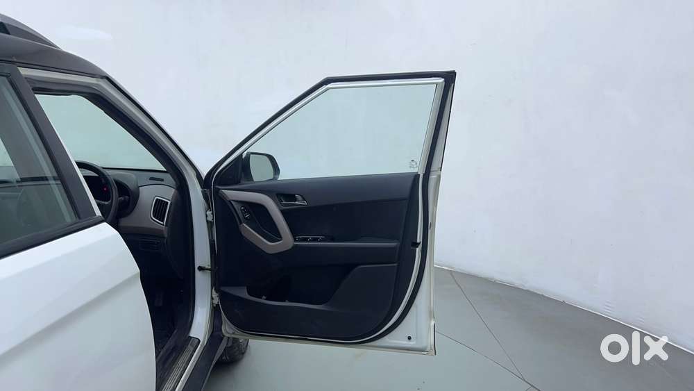 Hyundai Creta 1.6 Sx Plus Petrol At, 2016, Petrol