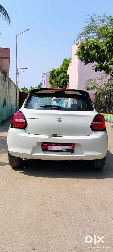 Maruti Suzuki Swift 2018 Zxi, 2019, Petrol
