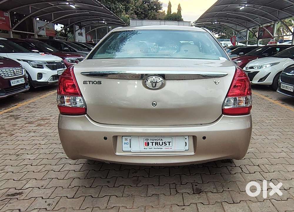 Toyota Etios, 2015, Petrol