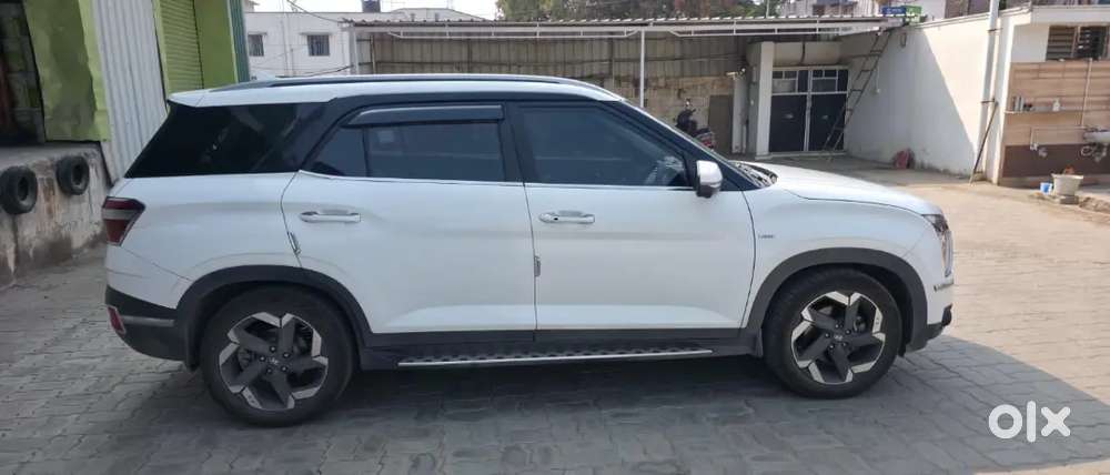 Hyundai Alcazar 2022 Diesel Well Maintained