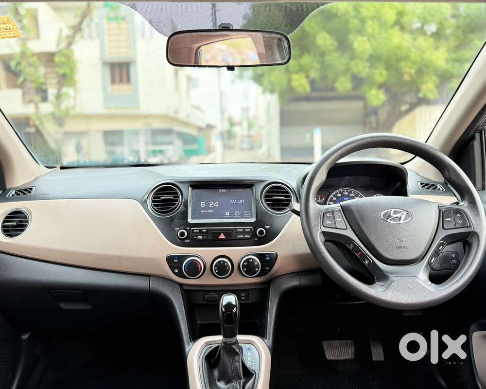 Hyundai Grand I10 Sportz, 2017, Petrol