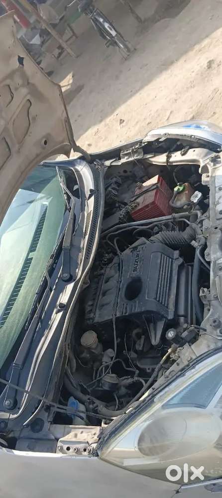 Hm Apni Car Bech Rhe H