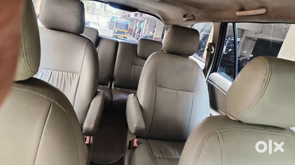 Immaculate Condition Toyota Innova 2.5 V 2006
