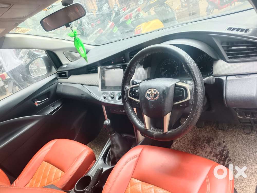 Toyota Innova Crysta 2.4 G Plus Mt 7 Str, 2018, Diesel