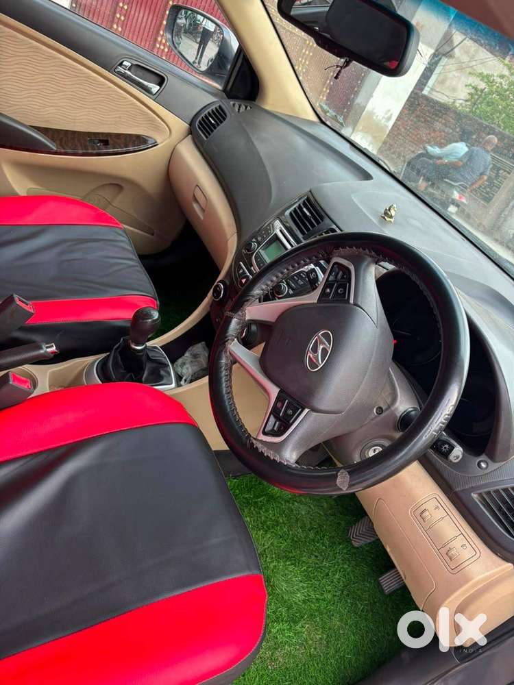 Hyundai Fluidic Verna 2012