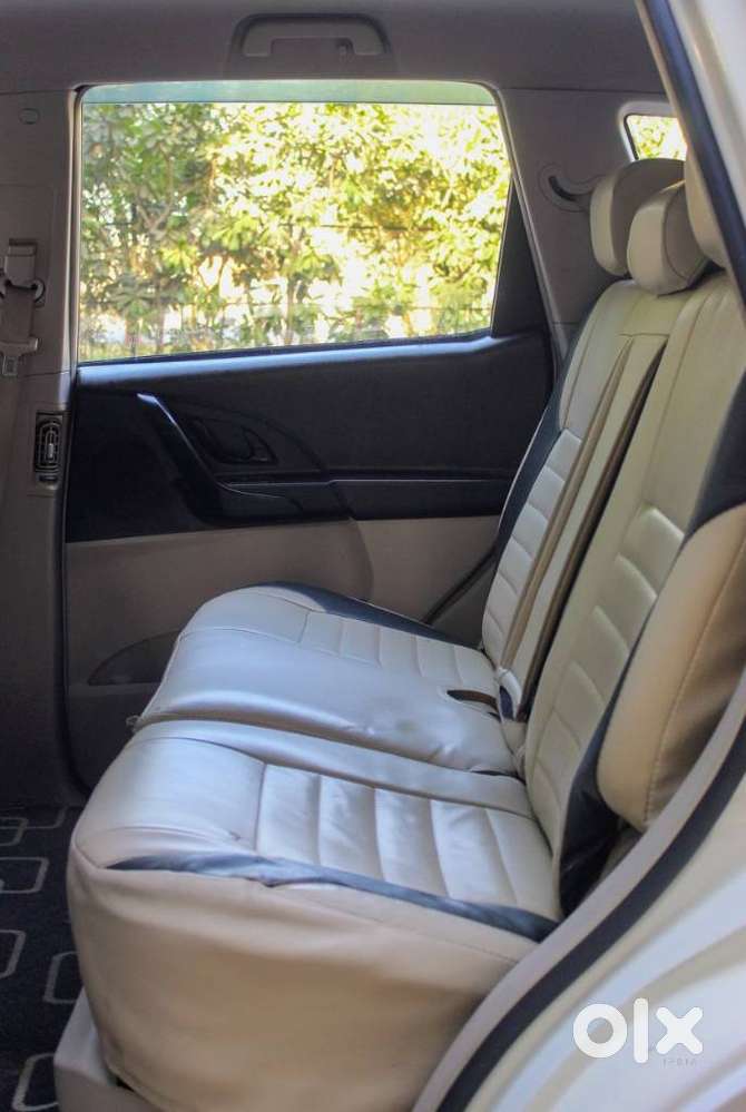 Mahindra Xuv500 W4, 2017, Diesel