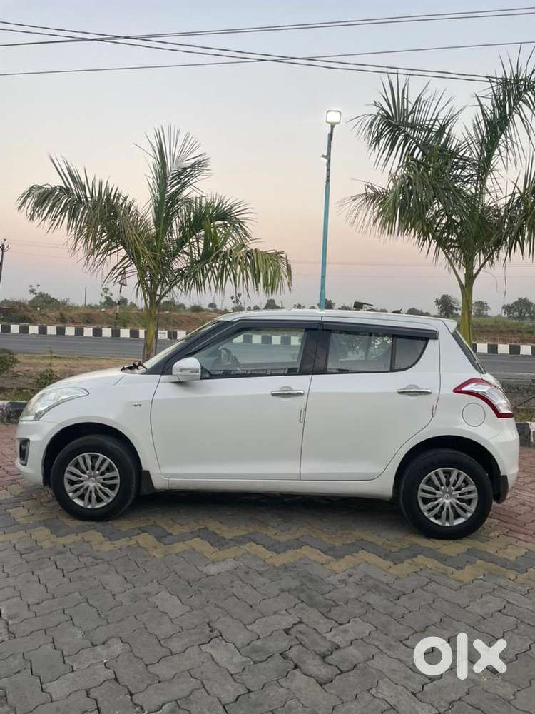 Maruti Suzuki Swift 2014 Cng & Hybrids Well Maintained