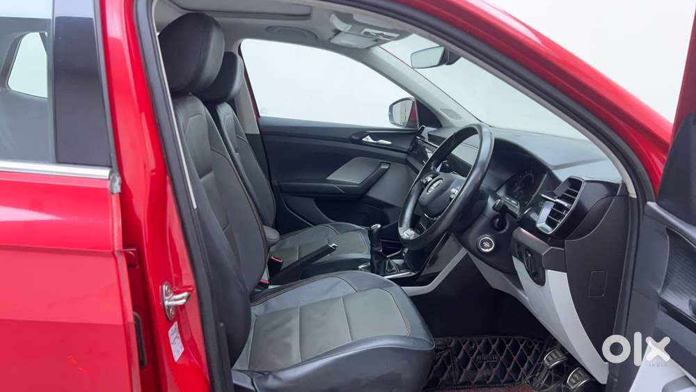 Skoda Kushaq Style 1.0l Tsi Mt, 2022, Petrol