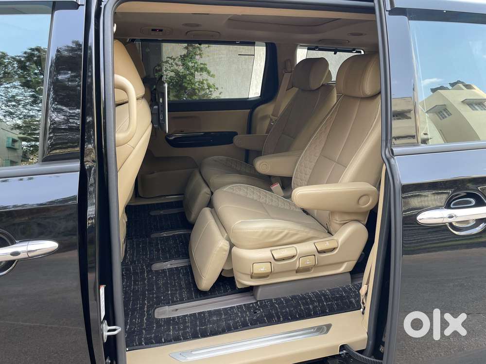 Kia Carnival Limousine Plus 7 Str, 2022, Diesel