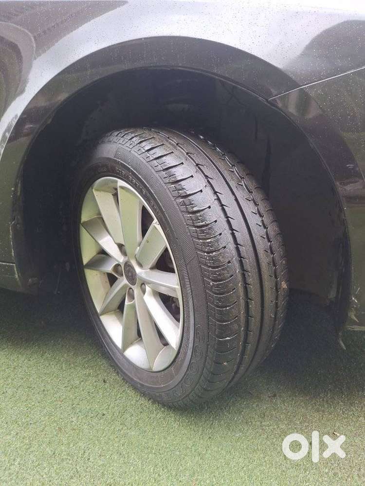 Skoda Superb 1.8 Elegance Tsi At, 2015, Petrol