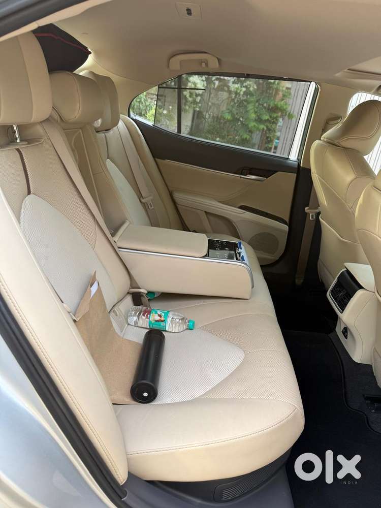 Toyota Camry Hybrid, 2024, Petrol