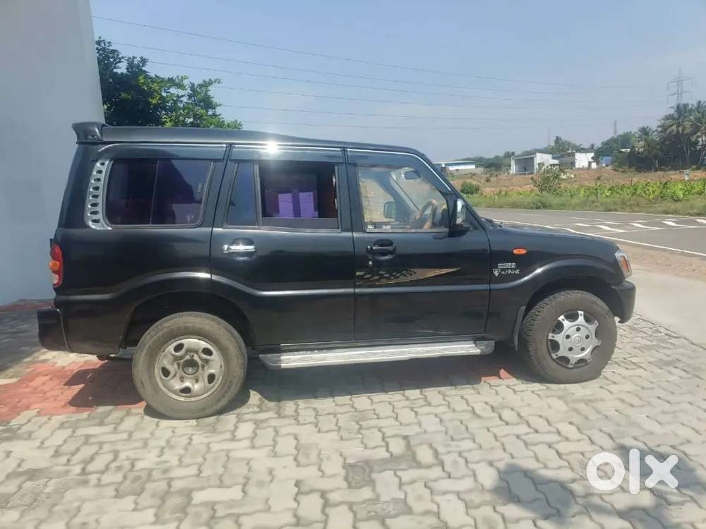 Mahindra Scorpio 2004 Diesel Well Maintained