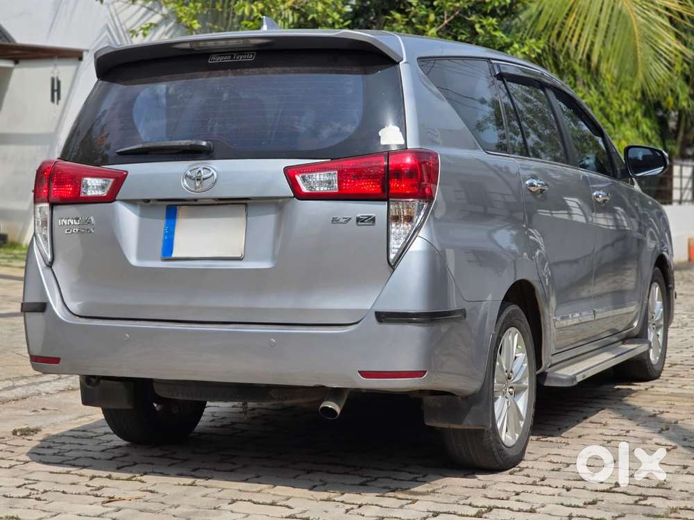 Toyota Innova Crysta 2.4 Zx Mt, 2016, Petrol
