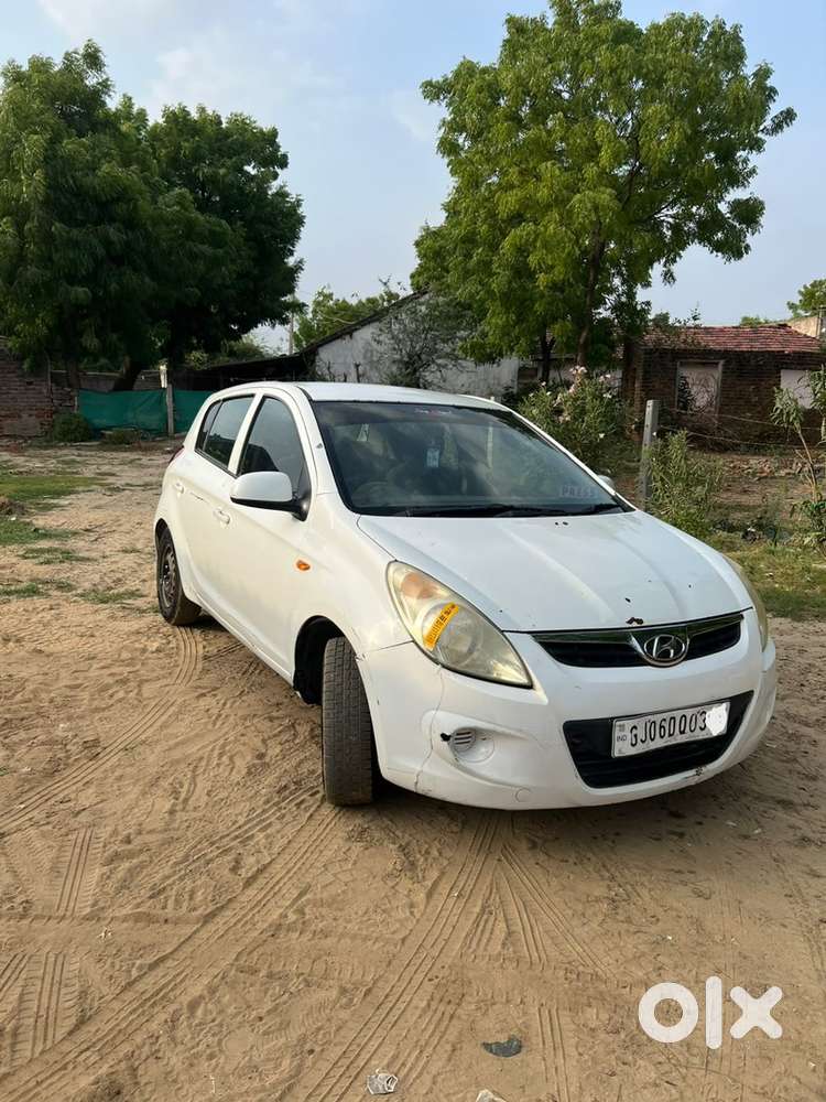 Hyundai I20 Magna 2010 Car