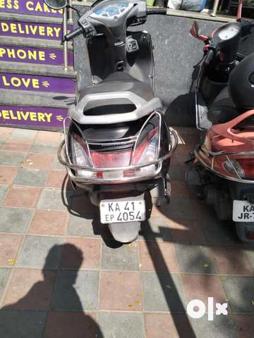 Honda activa 2019 best sale model second hand price