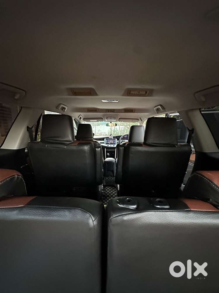 Toyota Innova Crysta 2018
