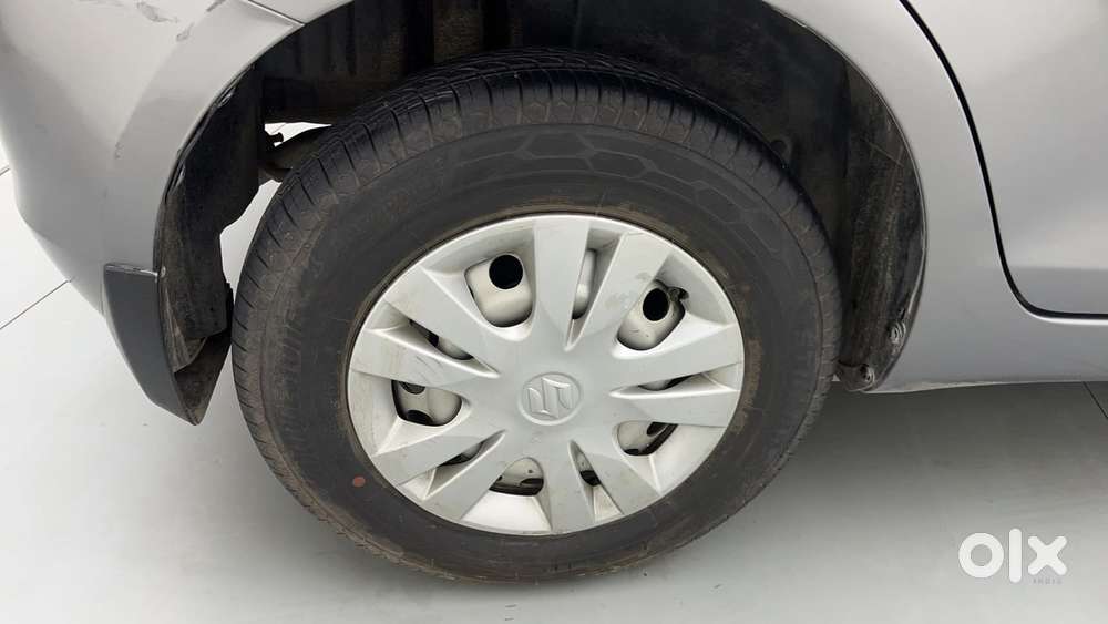 Maruti Suzuki Swift 1.2 Lxi (o), 2017, Petrol