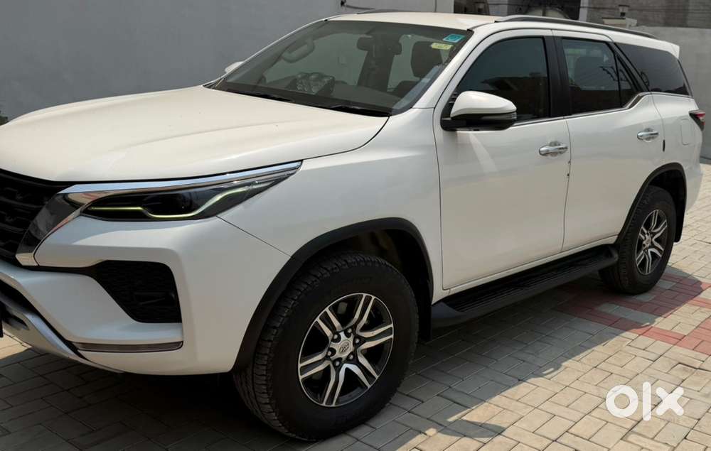 2021 Toyota Fortuner Diesel Manual
