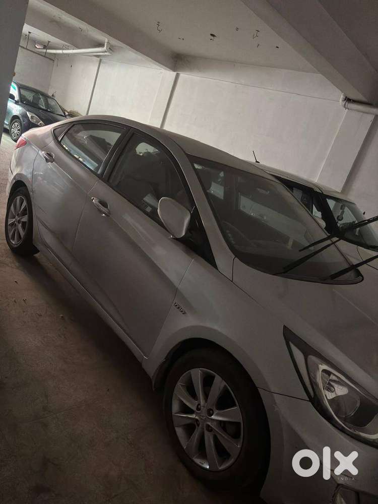 Hyundai Verna Xxi 2012 Petrol