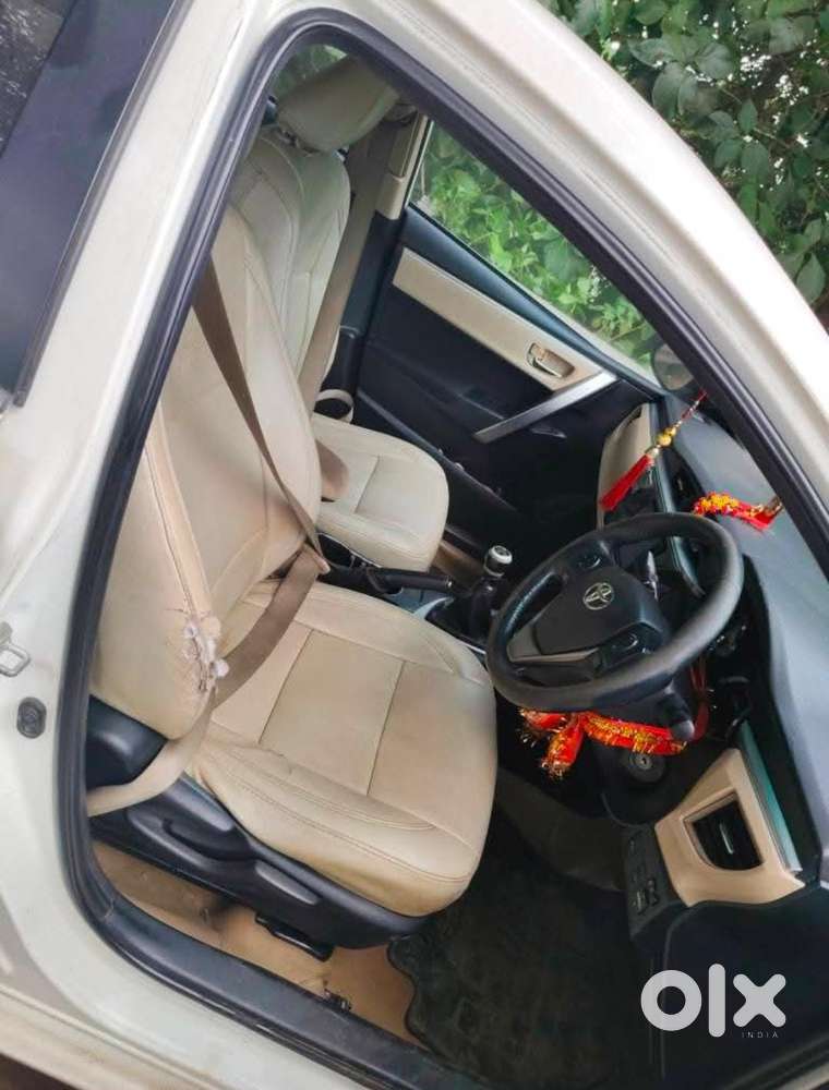 Toyota Corolla Altis 2013-2017 D-4d G, 2016, Diesel