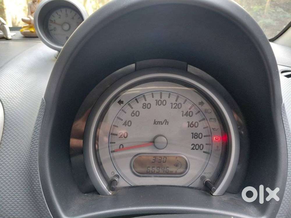 Maruti Suzuki Ritz Vxi, 2012, Petrol