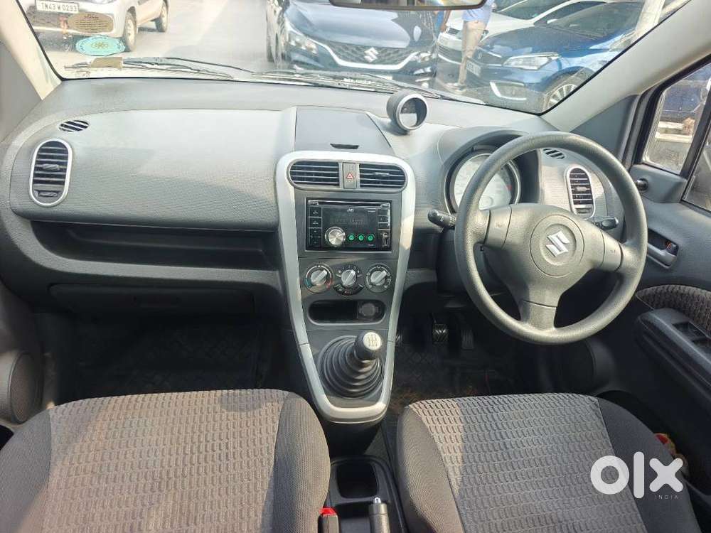 Maruti Suzuki Ritz Vxi, 2013, Petrol