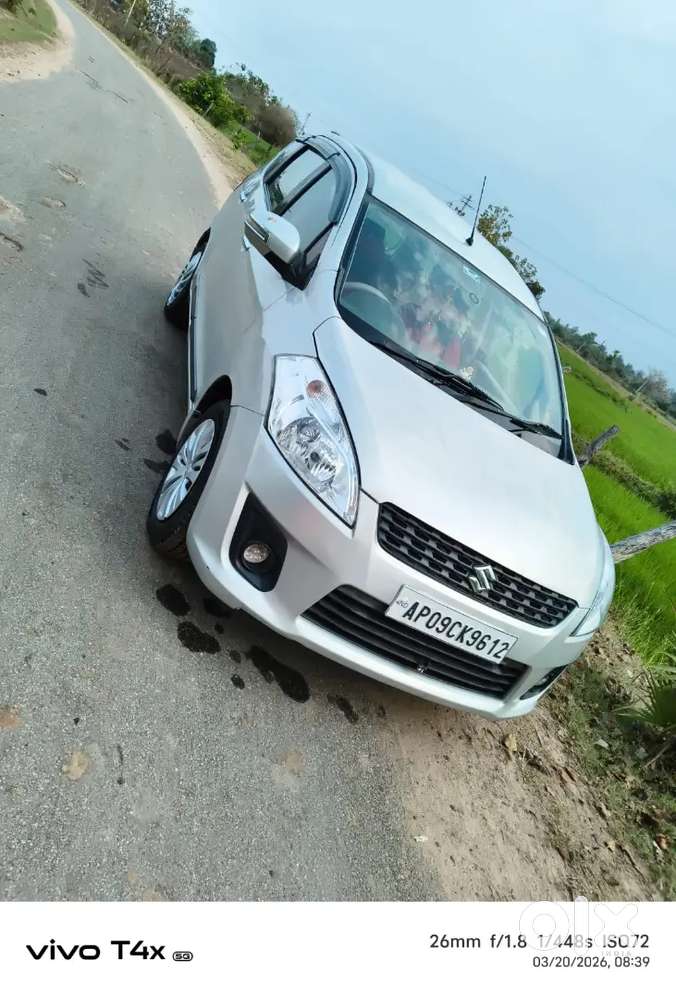 Maruti Suzuki Ertiga 2012 Diesel 180000 Km Driven