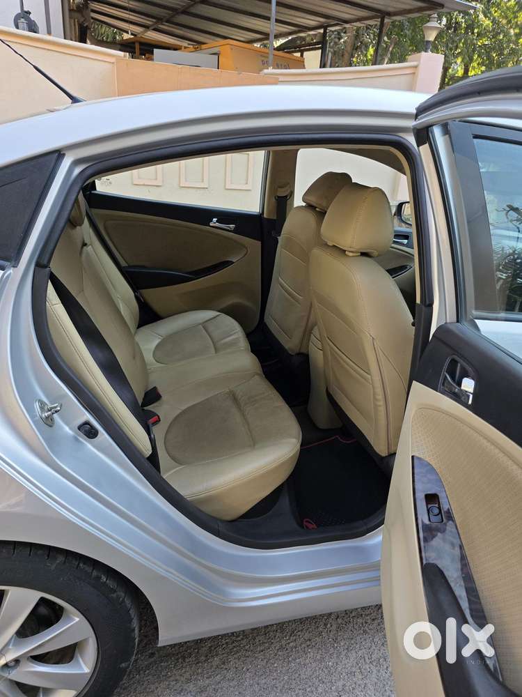 Hyundai Verna Fluidic 1.6 Vtvt Sx Automatic, 2012, Petrol